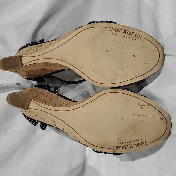 Isaac Mizrahi highline united cork wedge strappy peep toe polka-dot sandals - Picture 5 of 7